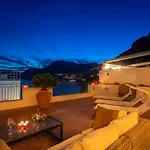 Casa Ella With Private Parking