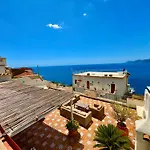 Casa Ella With Private Parking Holiday home