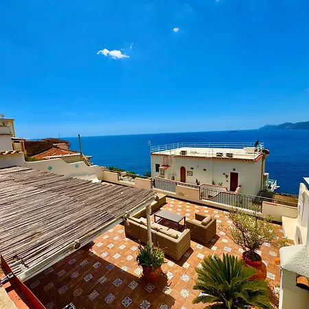 Casa Ella With Private Parking Holiday home