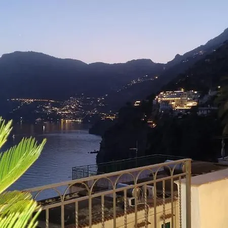Casa Ella With Private Parking *
