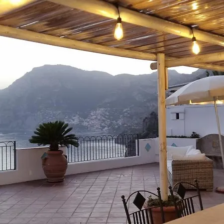 Holiday home Casa Ella With Private Parking Praiano