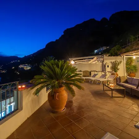 別荘 Casa Ella With Private Parking *