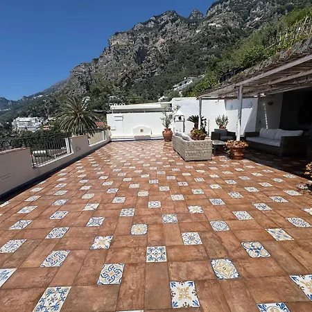 Casa Ella With Private Parking Holiday home *