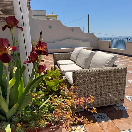 Casa Ella With Private Parking Praiano