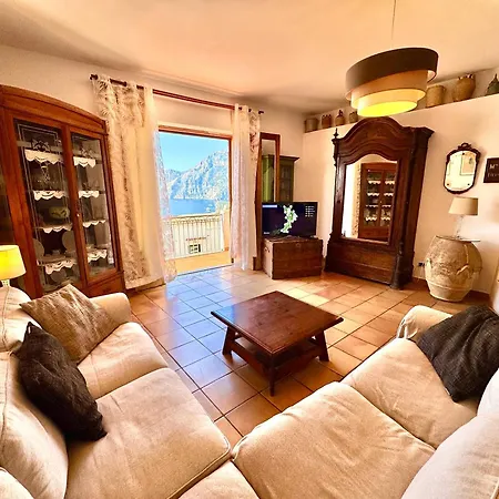 Casa Ella With Private Parking *