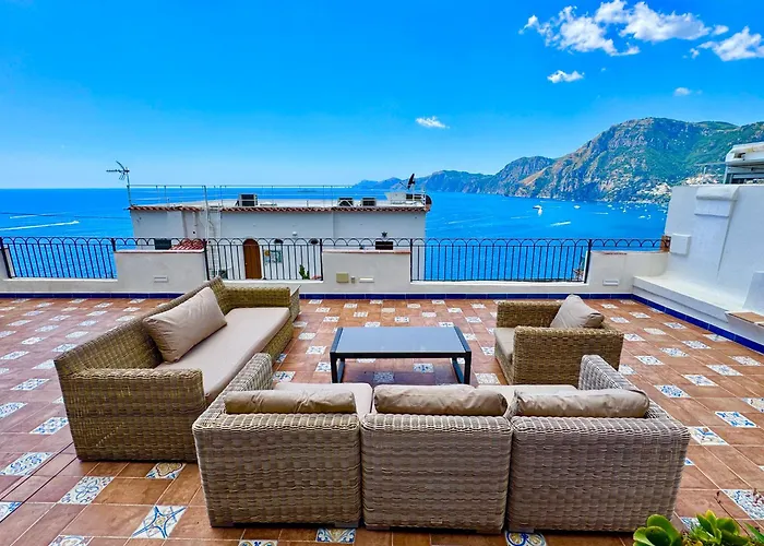 Сasa de vacaciones Casa Ella With Private Parking