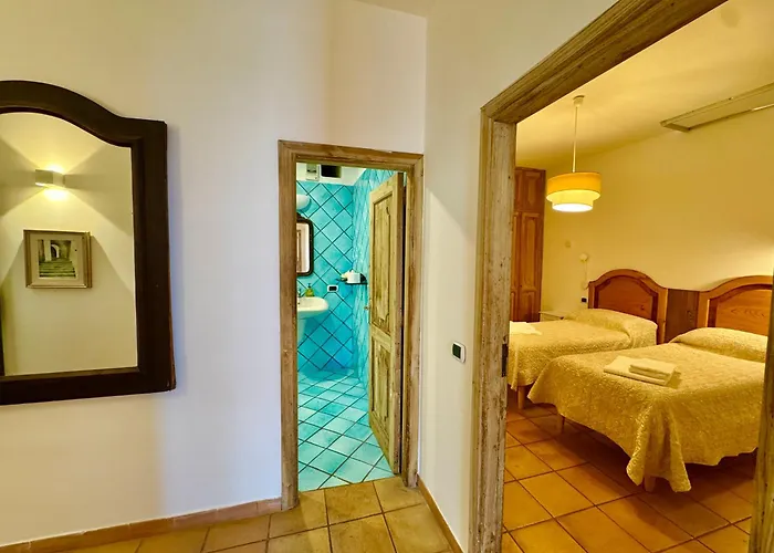 Casa Ella With Private Parking